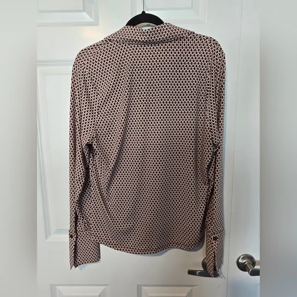 Abercrombie Geometric Collared Blouse - Picture 9 of 9